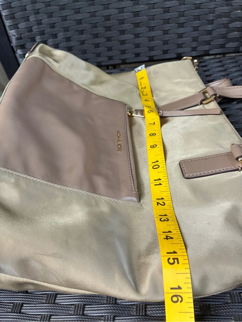 MICHAEL KORS BAG,Michael Kors Beige and Tan Leather-Trim Tote
